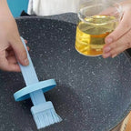 Oil Brush Bottle Integrated Pancake Baking Kitchen Cooking Tool